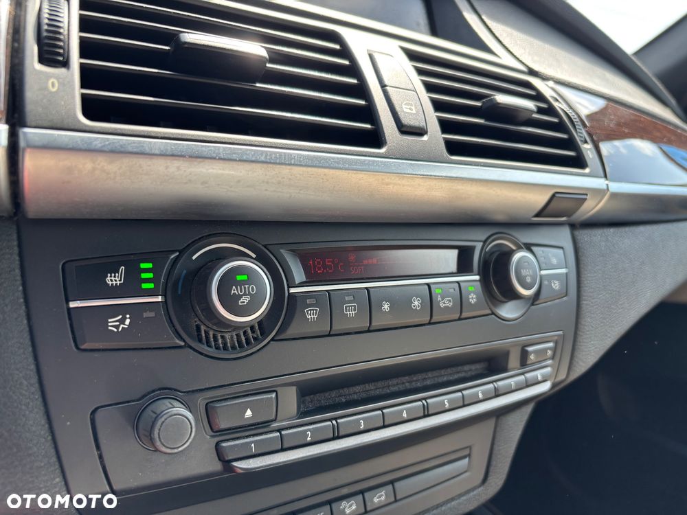 BMW X5 - 30