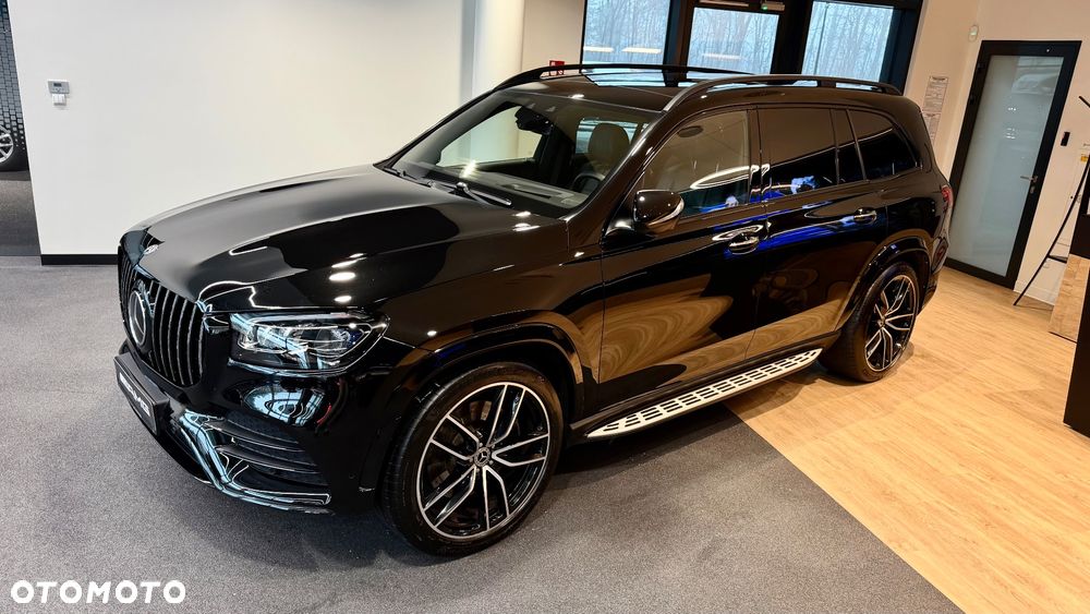 Mercedes-Benz GLS - 34