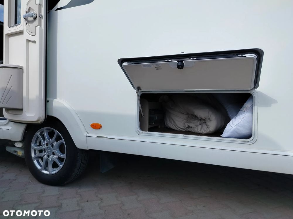 SWIFT Bessaacar Cameo - 37