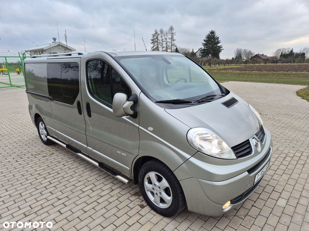 Renault Trafic - 11