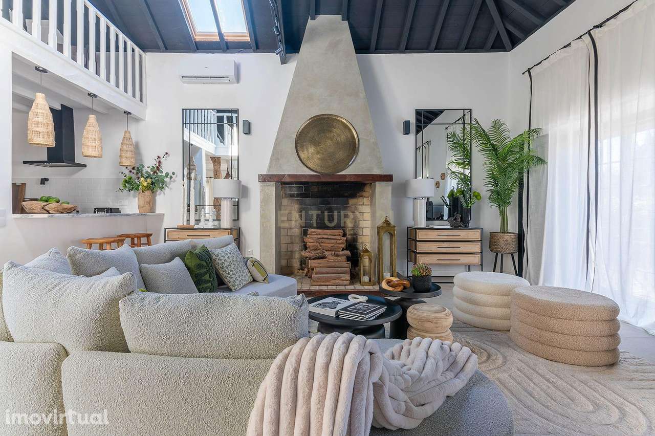 MORADIA ATÍPICA EM  AZAMBUJA - 7 ASSOALHADAS - Grande imagem: 2/60