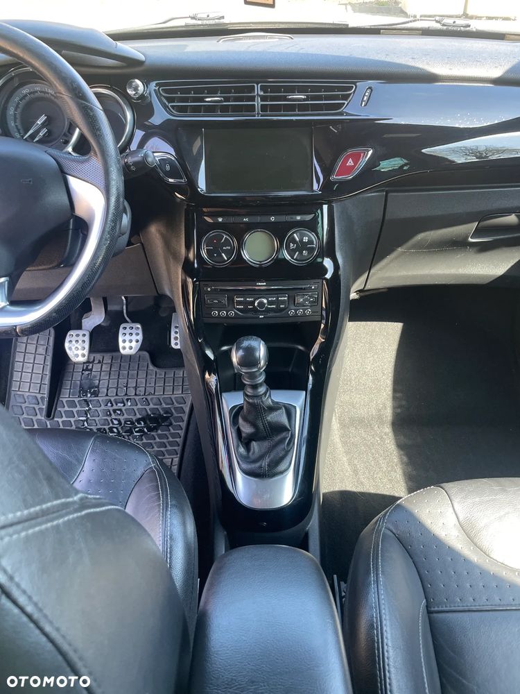 Citroën DS3 THP 155 Ultra-Prestige - 11