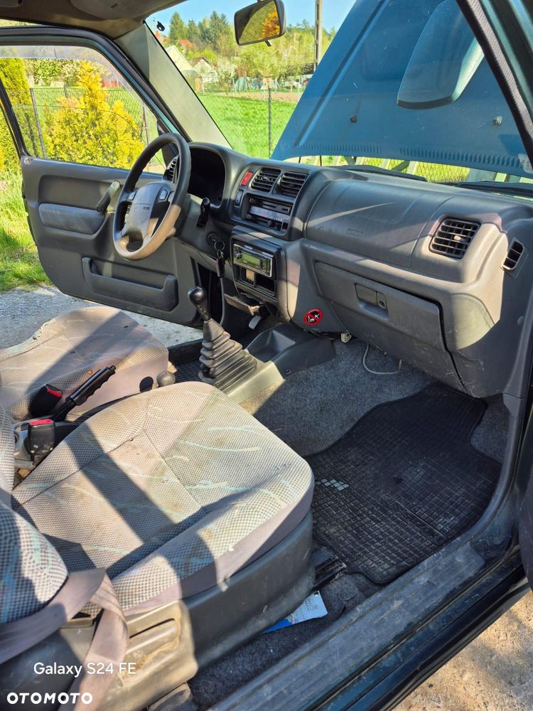 Suzuki Jimny 1.3 - 8