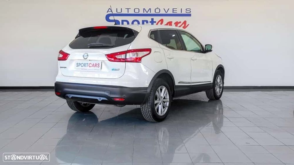 Nissan Qashqai 1.5 dCi Tekna Sport 17 - 2