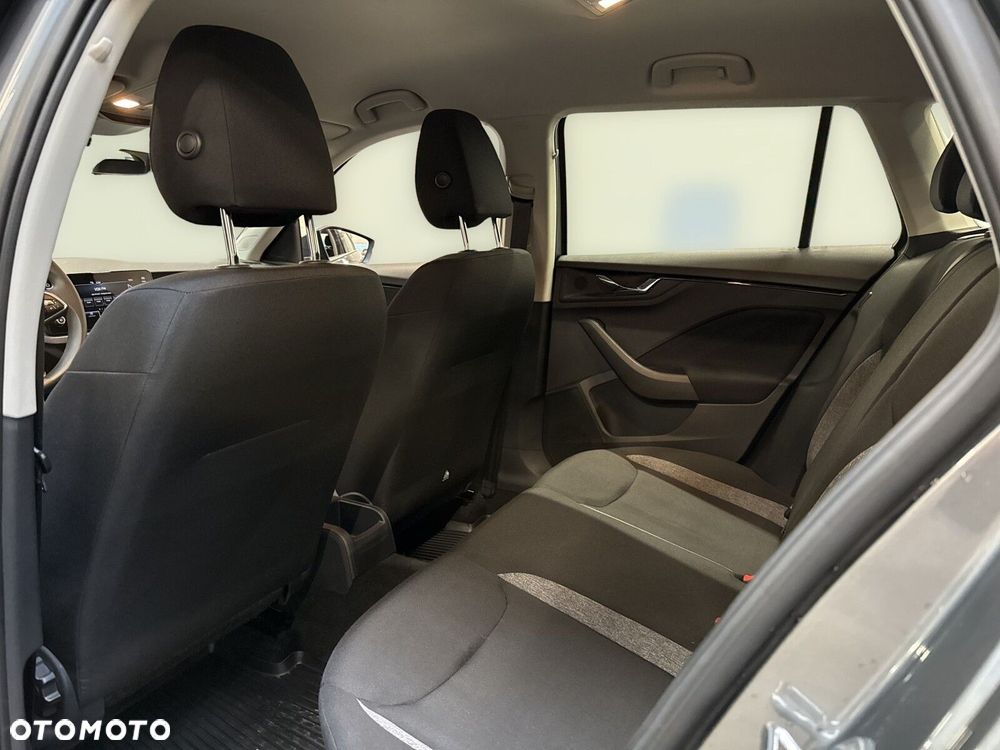 Skoda Kamiq 1.0 TSI Essence - 18