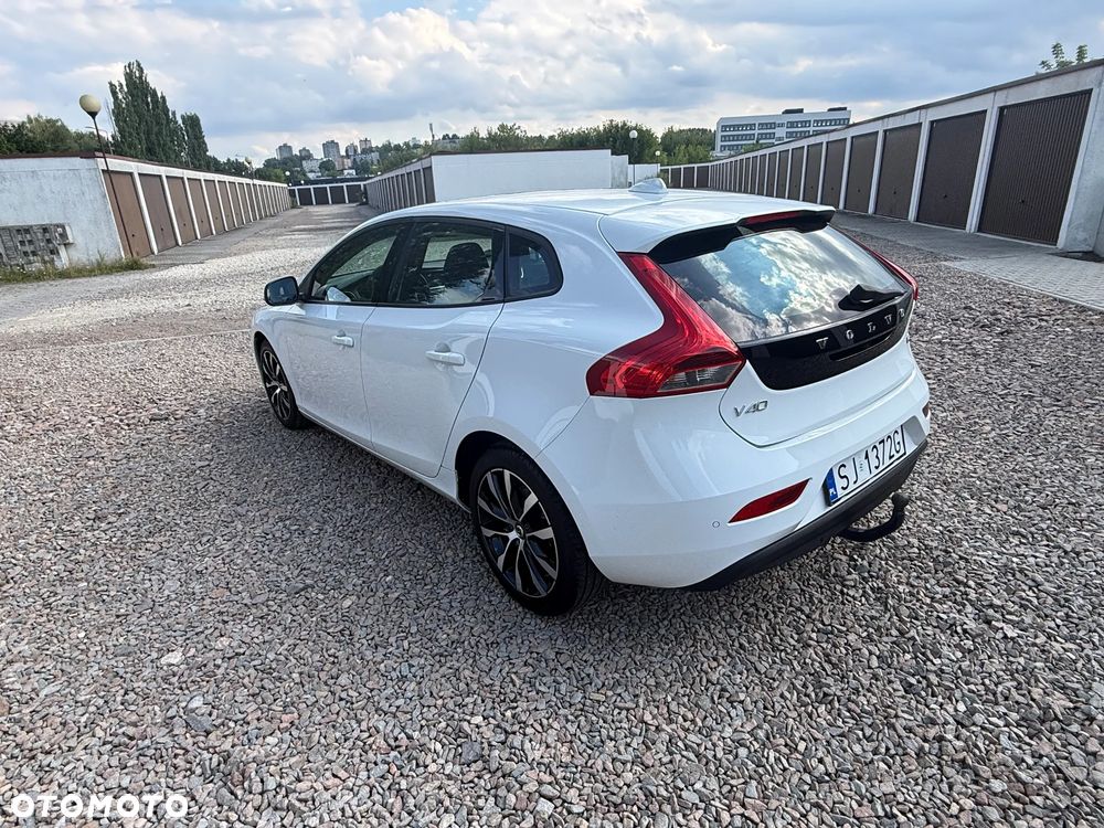 Volvo V40 T2 Drive-E Base - 12