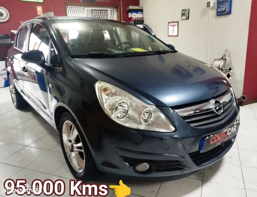 Opel Corsa 1.2 Cosmo - 3