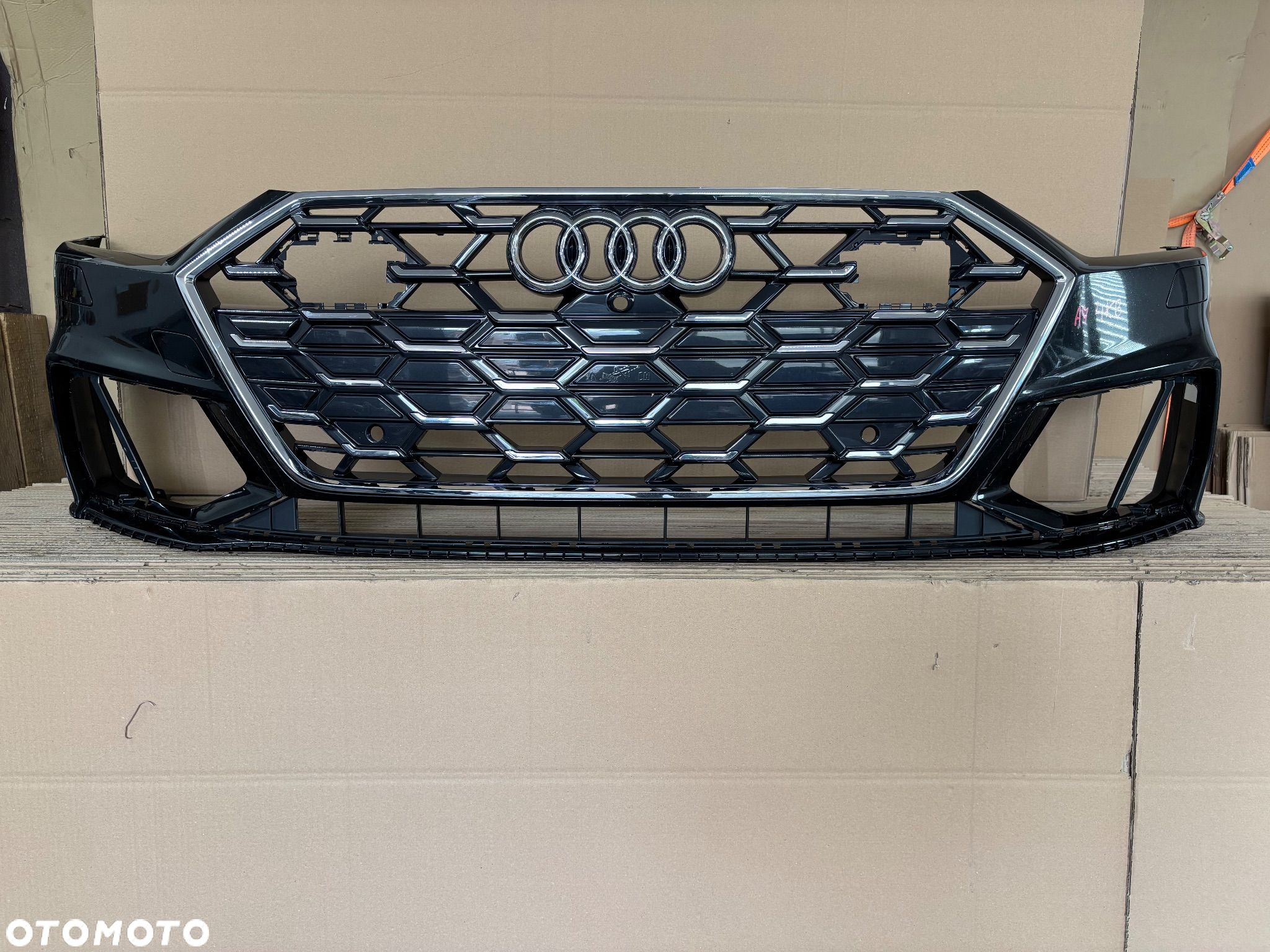 Audi A7 S7  S-Line 4K8  lift zderzak przedni - 1