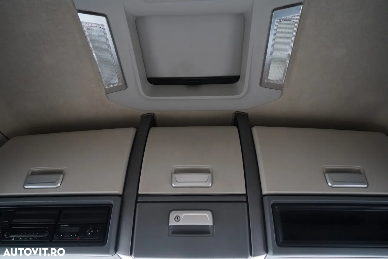 Renault T 520 / RETARDER / FULL AIRMATIC / VERSIUNE RICH / PIELE / METALICĂ / JANTE DIN ALIAJ / CONTRACT DE REPARAȚIE POST-SERVICE - 35