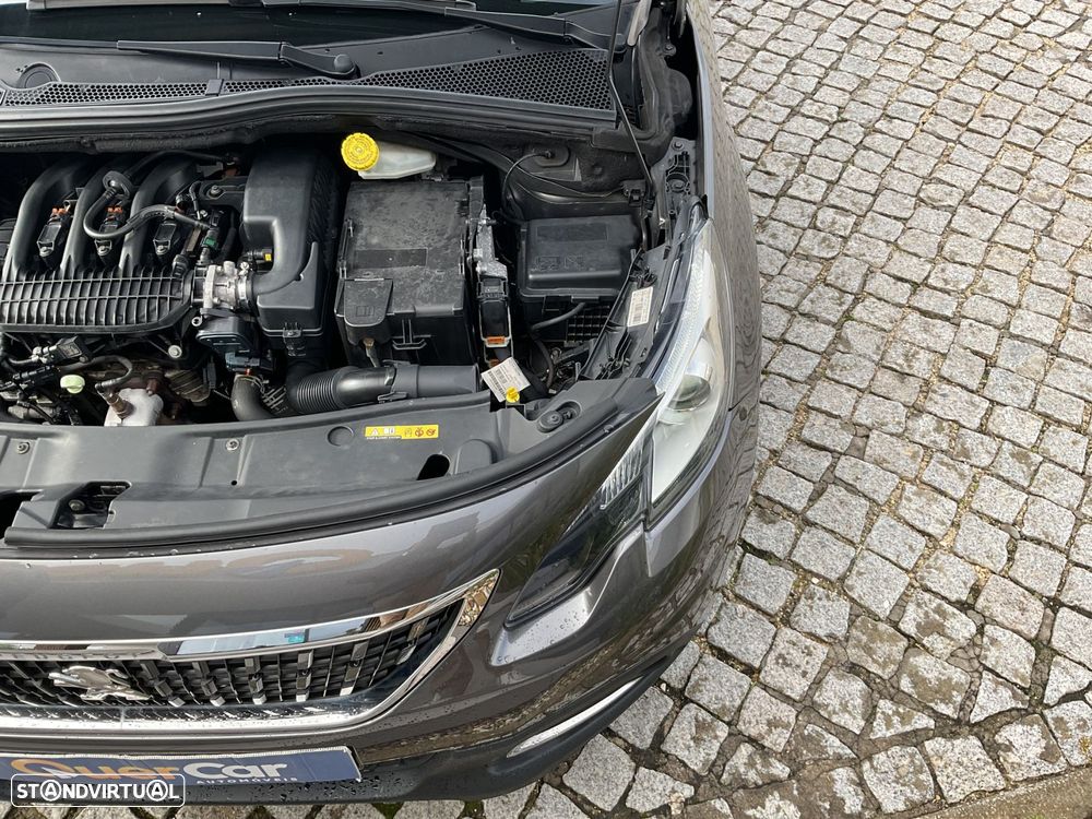 Peugeot 2008 1.2 PureTech Style - 39