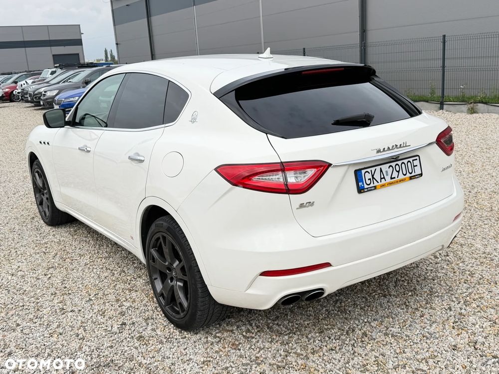 Maserati Levante Modena - 5