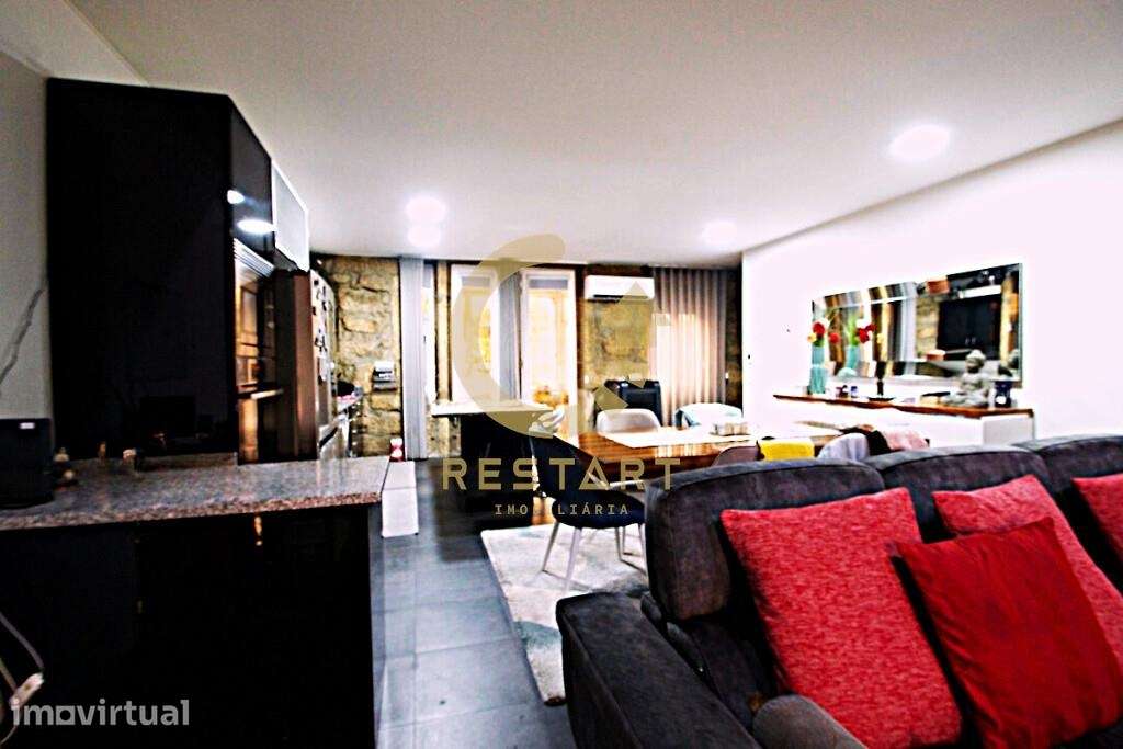Moradia T3 Renovada com Jardim em Campanhã – Porto - Grande imagem: 5/40