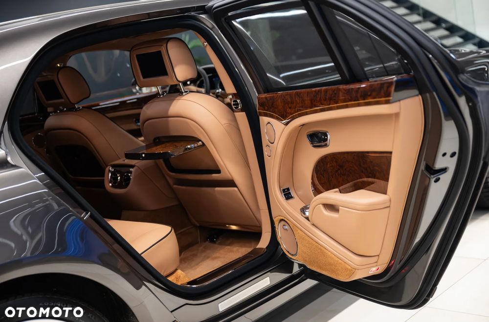 Bentley Mulsanne - 27