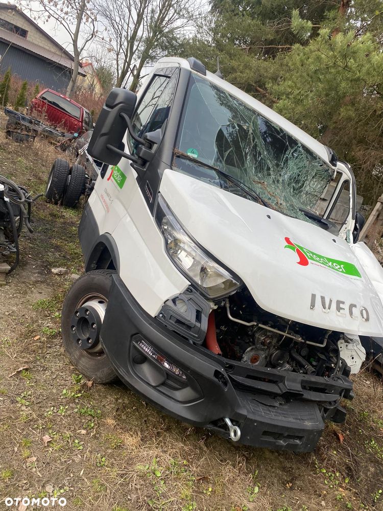 Iveco 70C18 - 1