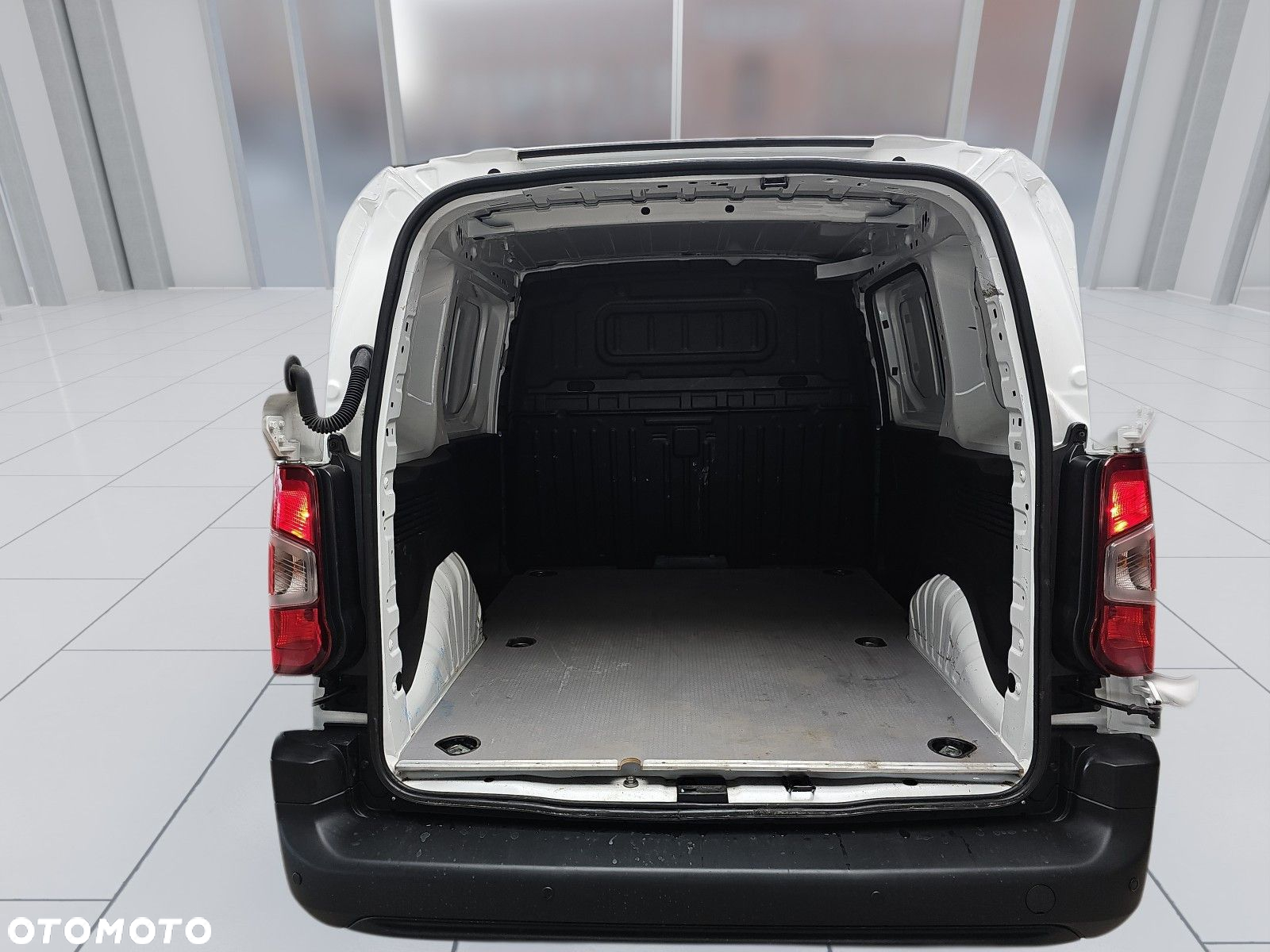 Toyota ProAce 2.3T 1.5 D-4D 75KM std Furgon Active - 16