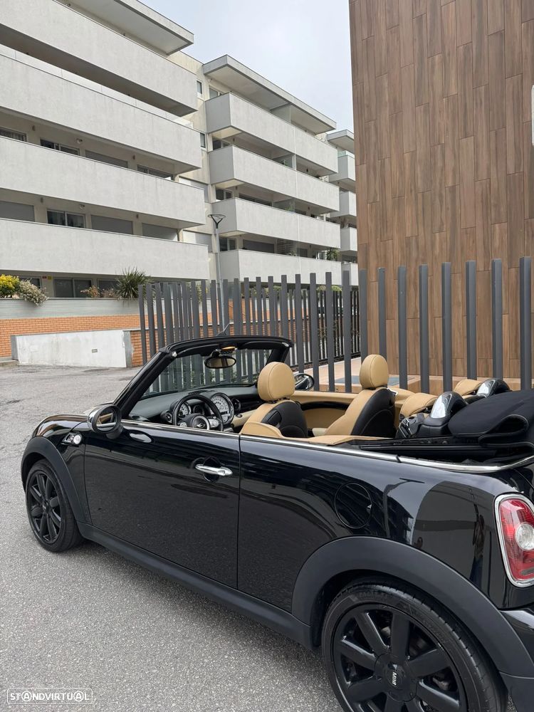 MINI Cabrio Cooper S - 13