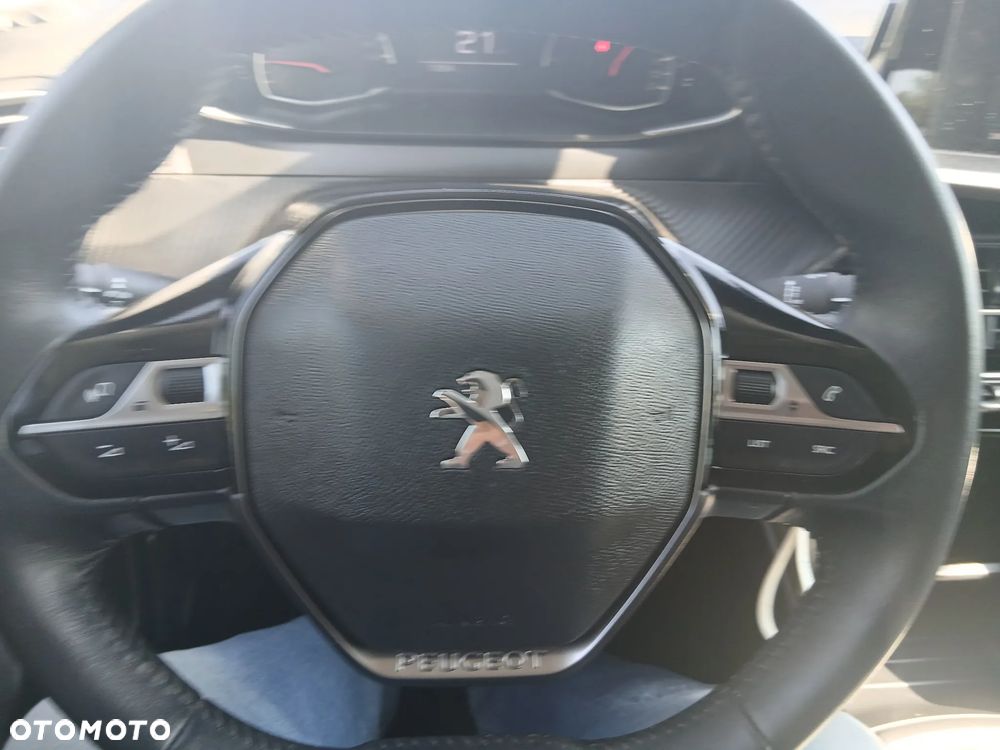 Peugeot 2008 1.2 PureTech Active S&S - 14