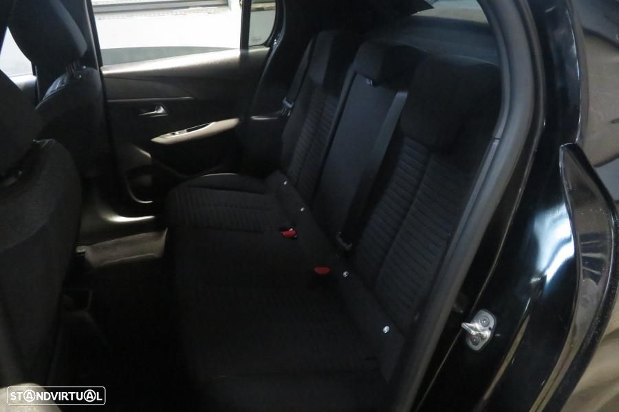 Peugeot 208 1.2 PureTech Active Pack - 10