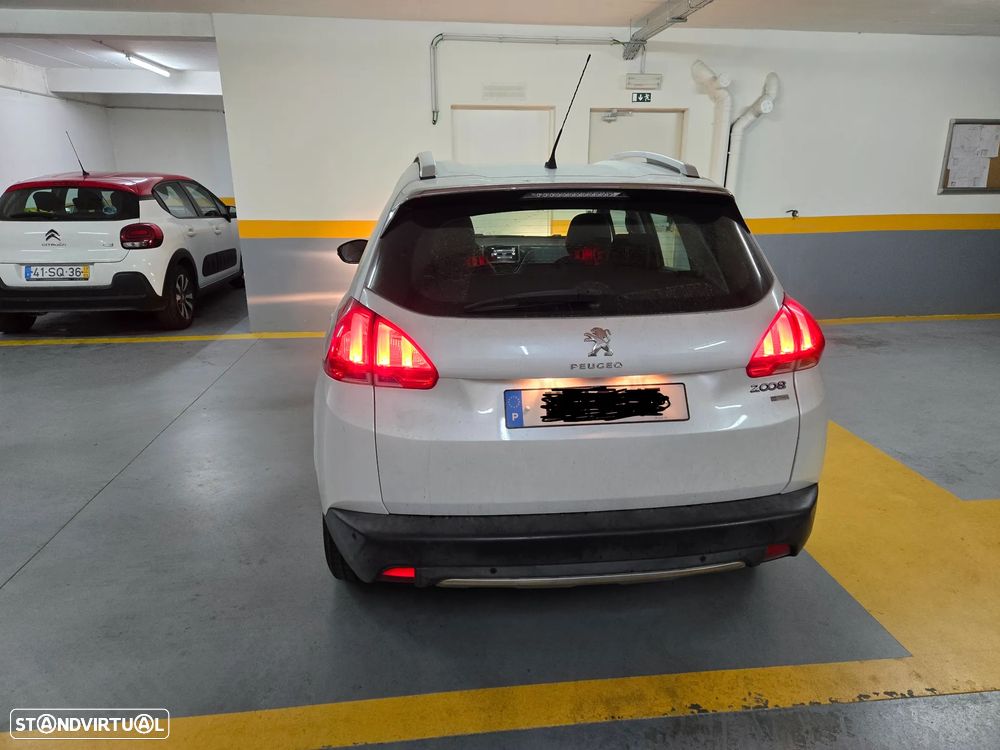 Peugeot 2008 PureTech 110 Stop&Start Allure - 3