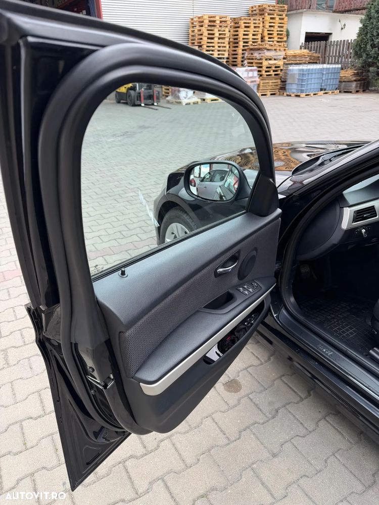 BMW Seria 3 320d EfficientDynamics Edition - 6