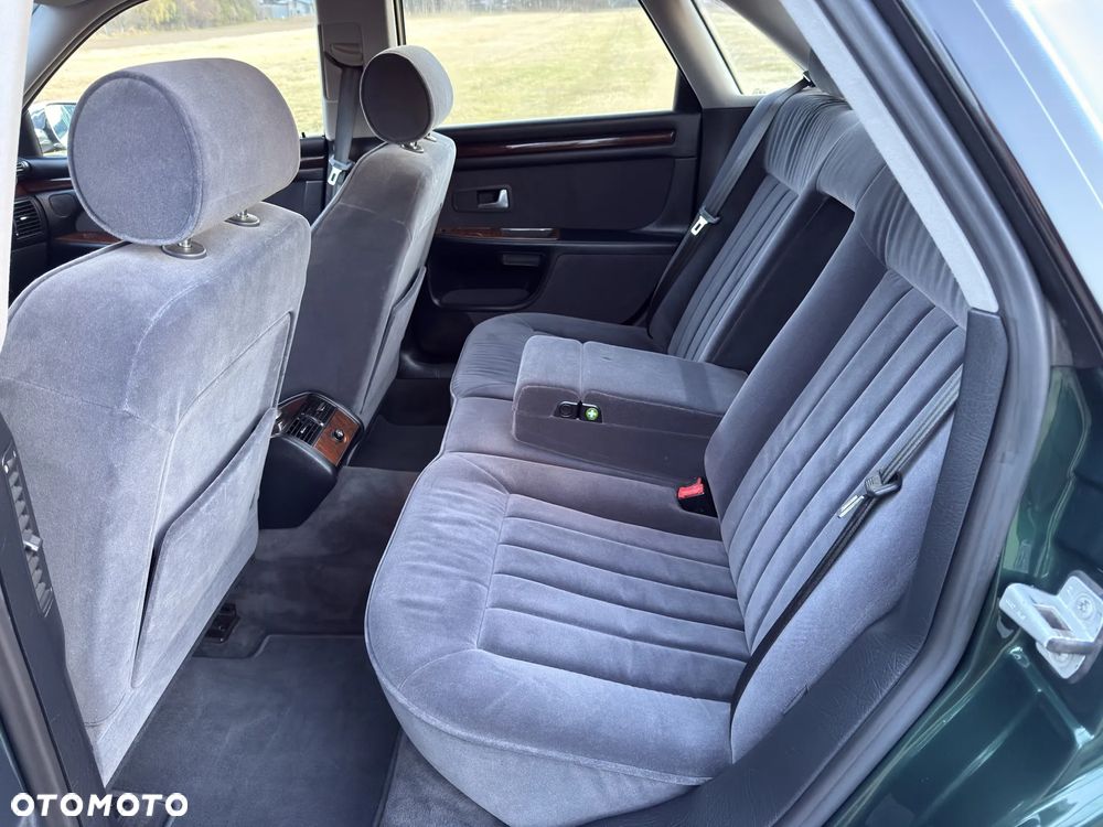 Audi A8 2.8 Quattro - 13