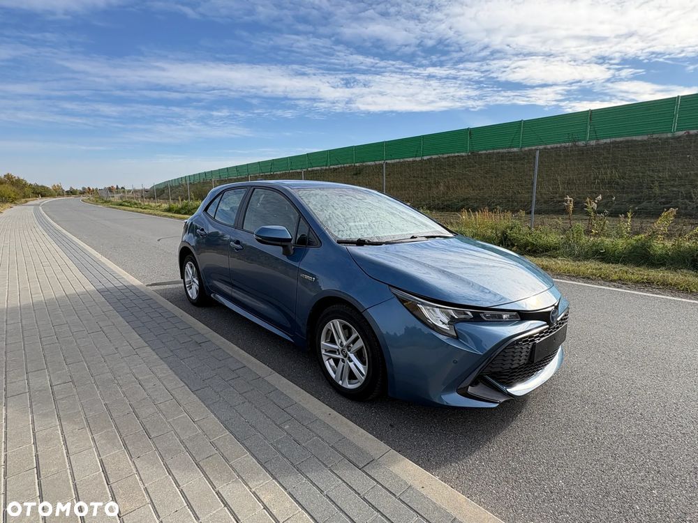 Toyota Corolla - 2