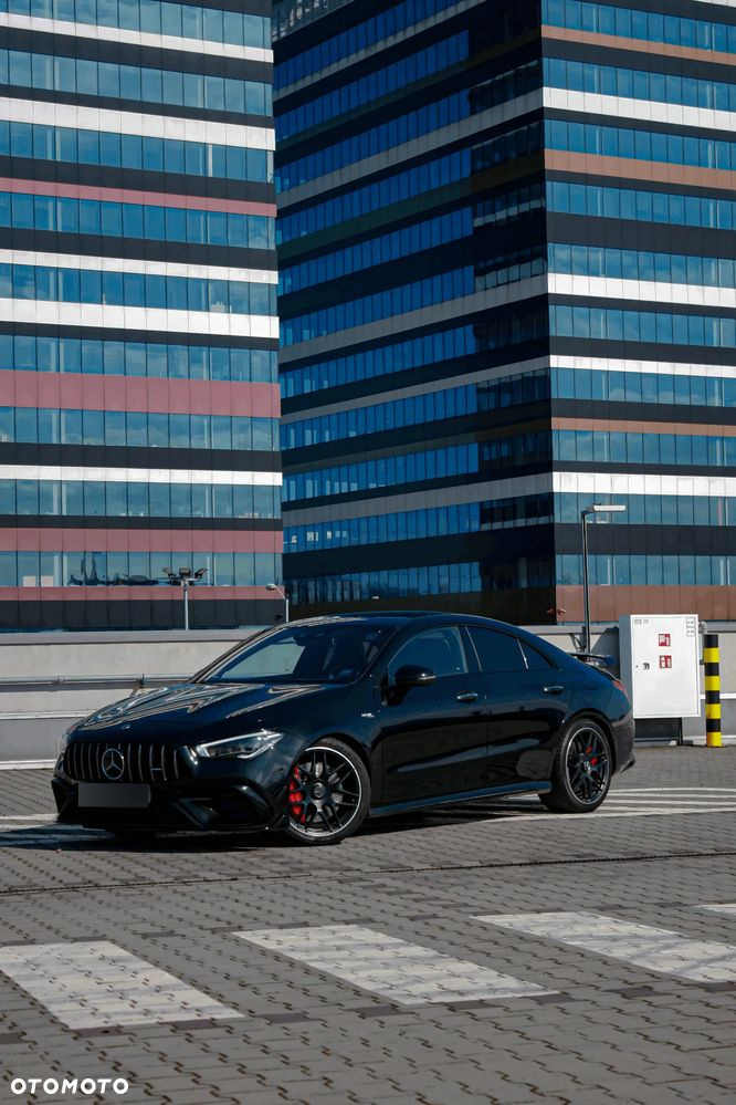 Mercedes-Benz CLA AMG 45 S 4-Matic 8G-DCT - 2