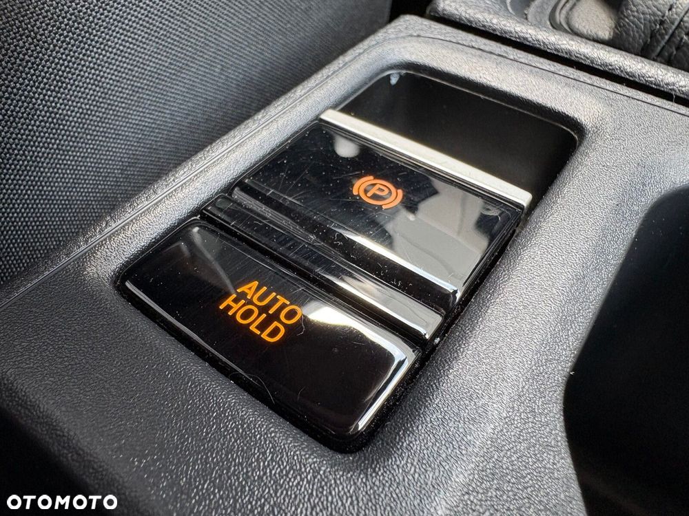 Volkswagen Caddy Maxi Cargo - 18