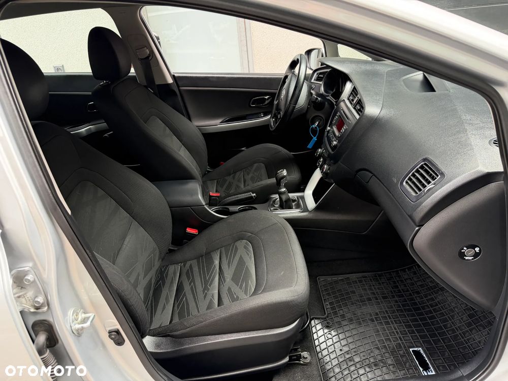 Kia Ceed 1.6 CRDi M - 16