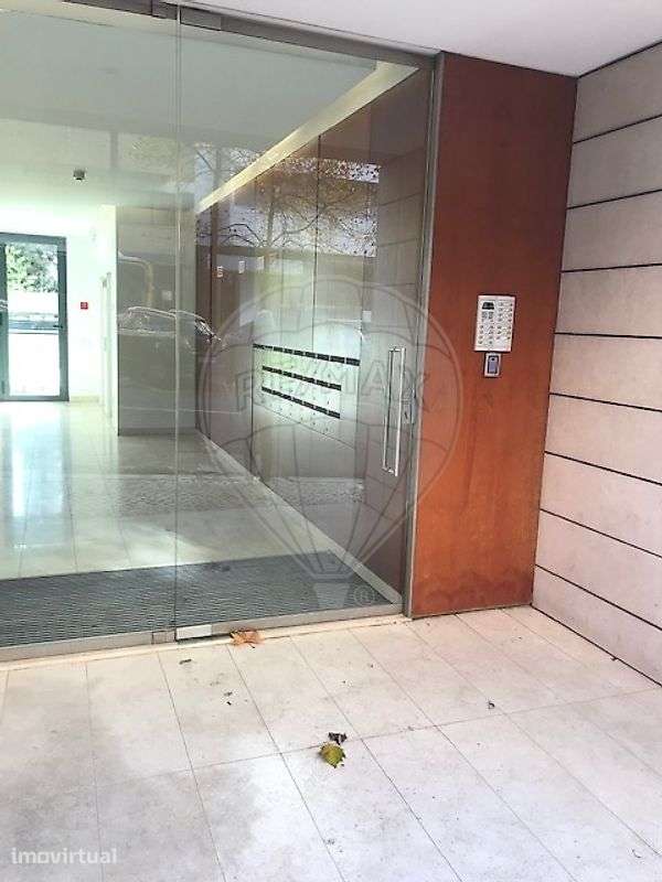 Apartamento T1 para arrendamento - Grande imagem: 4/24