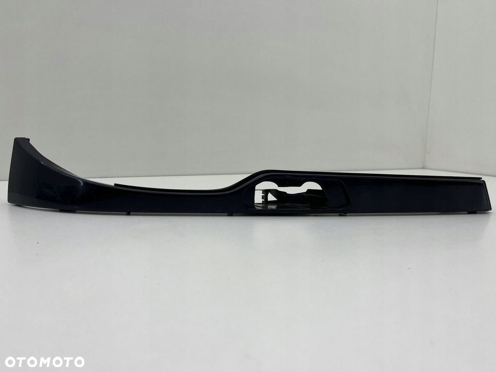 BMW 3 E46 LCI COUPE PRAWA LISTWA POD LAMPĘ 7064330 - 1