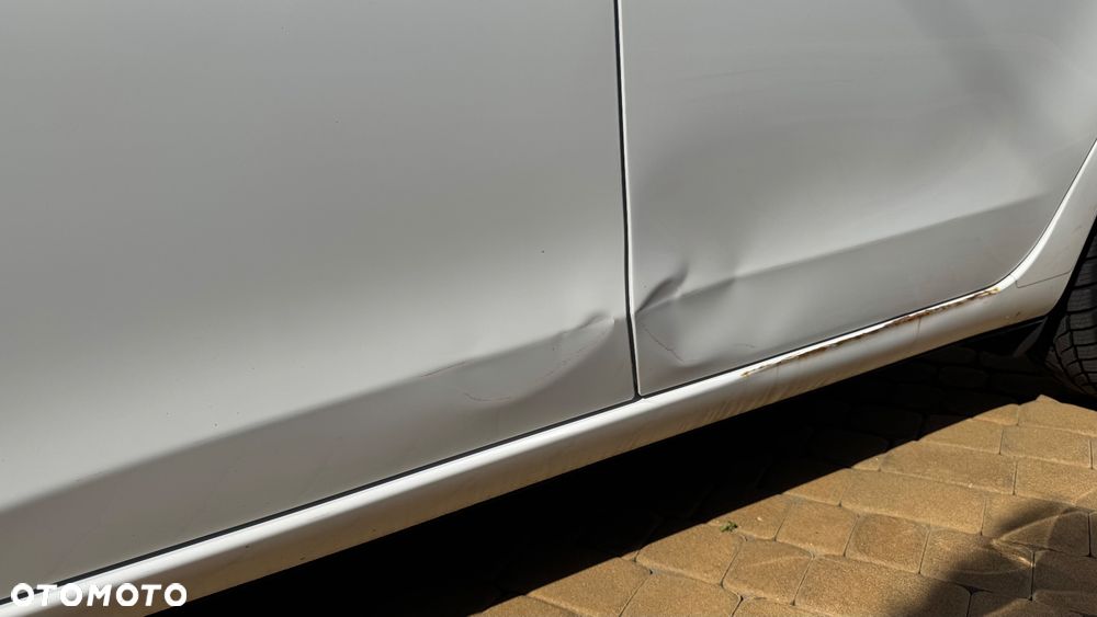 Toyota Yaris 1.4 D-4D Active - 10
