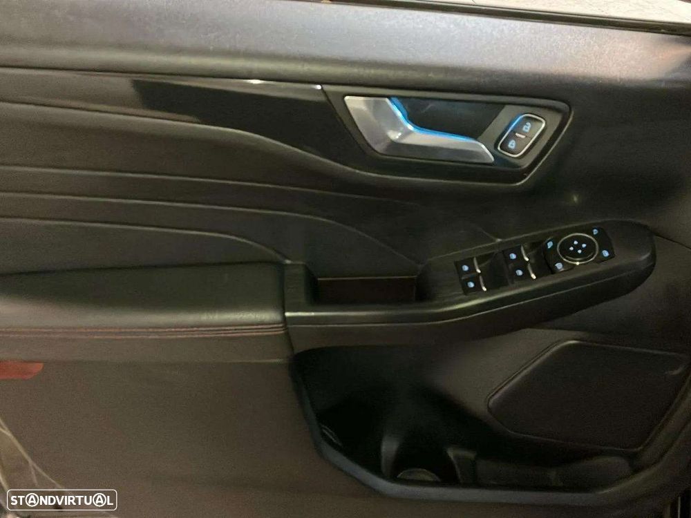 Ford Kuga 1.5 TDCi EcoBlue ST-Line - 19