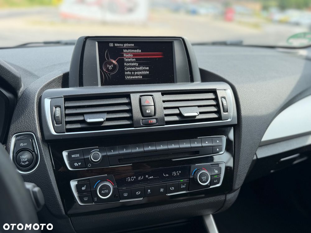 BMW Seria 1 116i Edition Metropolitan - 8