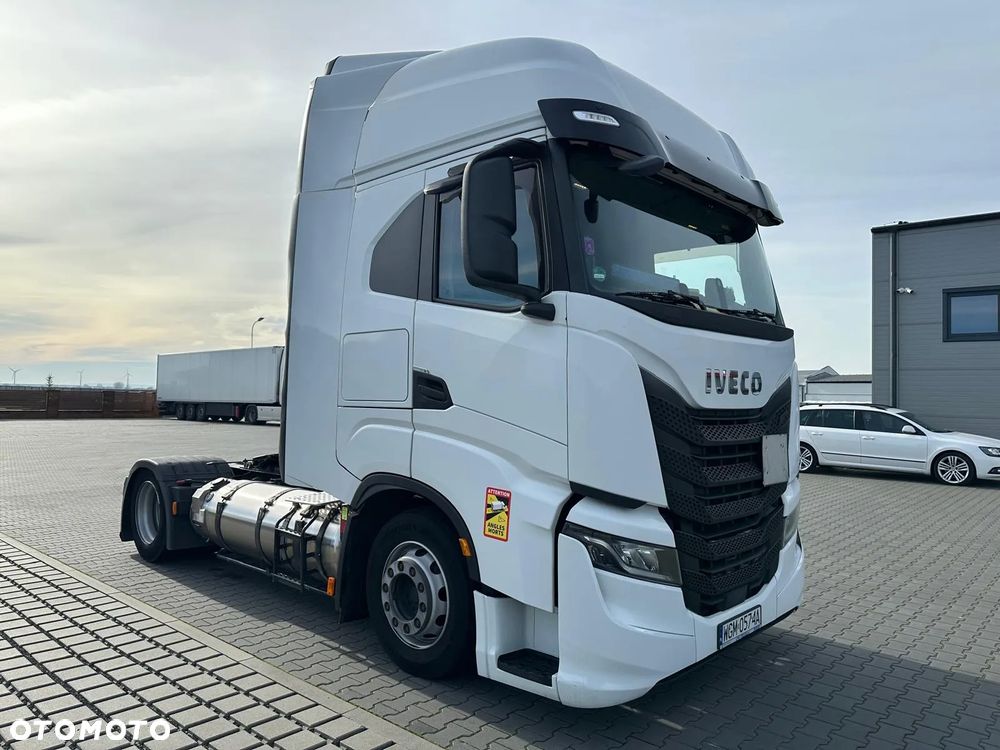 Iveco S-Way - 1