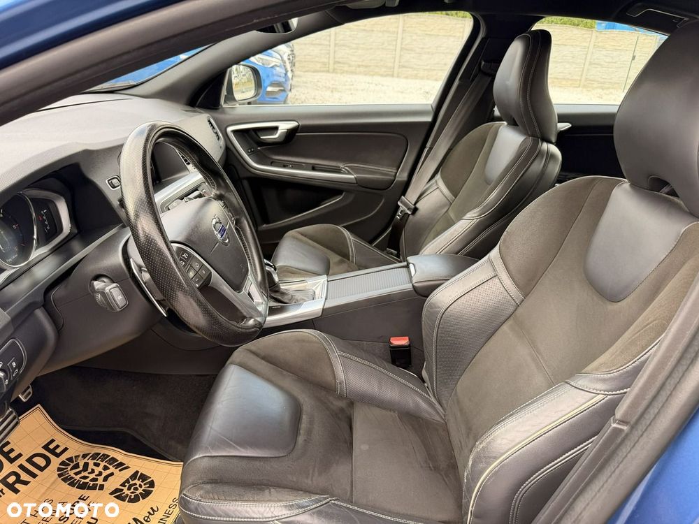 Volvo S60 - 30