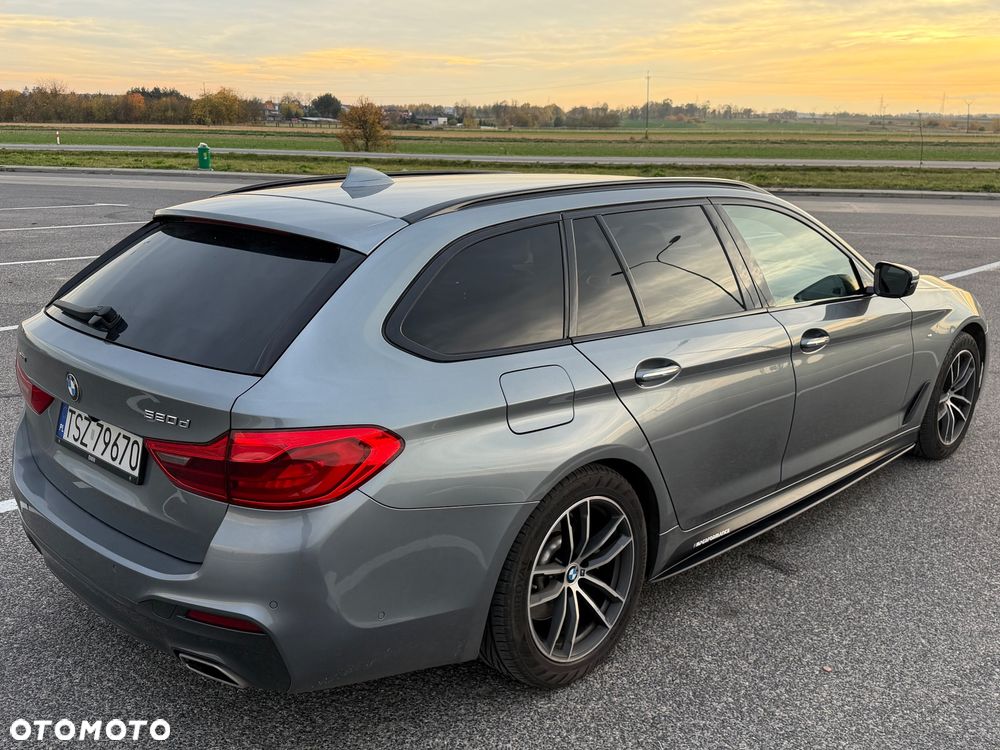 BMW Seria 5 520d xDrive - 3