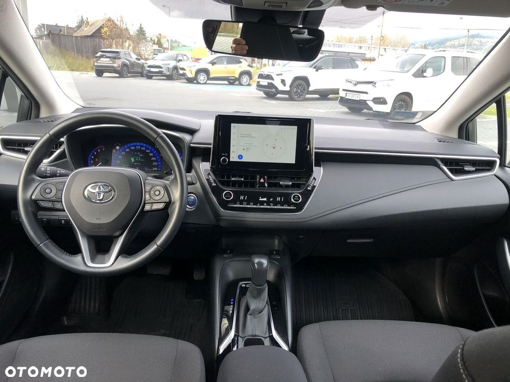 Toyota Corolla 1.8 Hybrid Comfort - 11