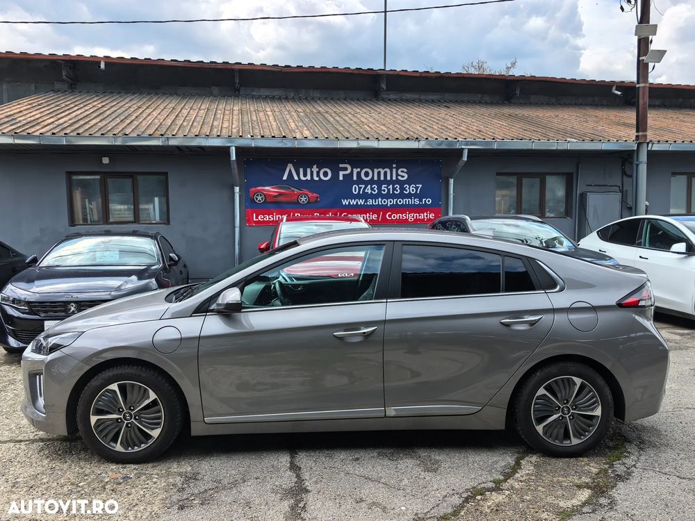 Hyundai IONIQ 1.6 GDI Premium - 10