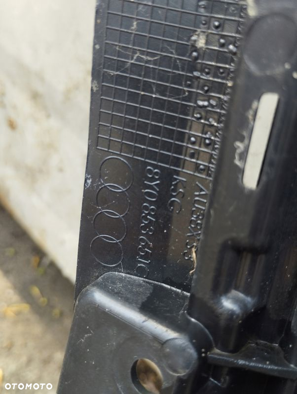 Grill Atrapa kratka Audi S3 8Y 8Y0853651C - 8