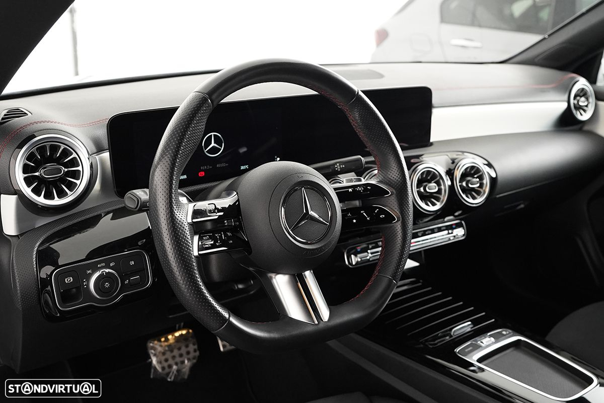 Mercedes-Benz CLA 180 d Shooting Brake AMG Line Aut. - 13
