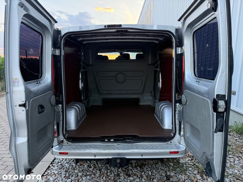Opel Vivaro - 25