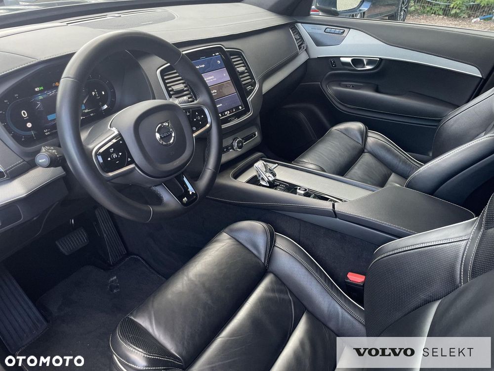Volvo XC 90 - 21