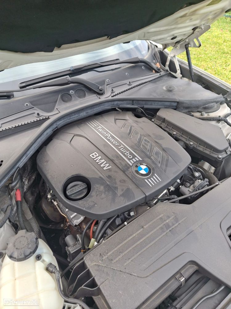 BMW 118 dA Pack M - 10