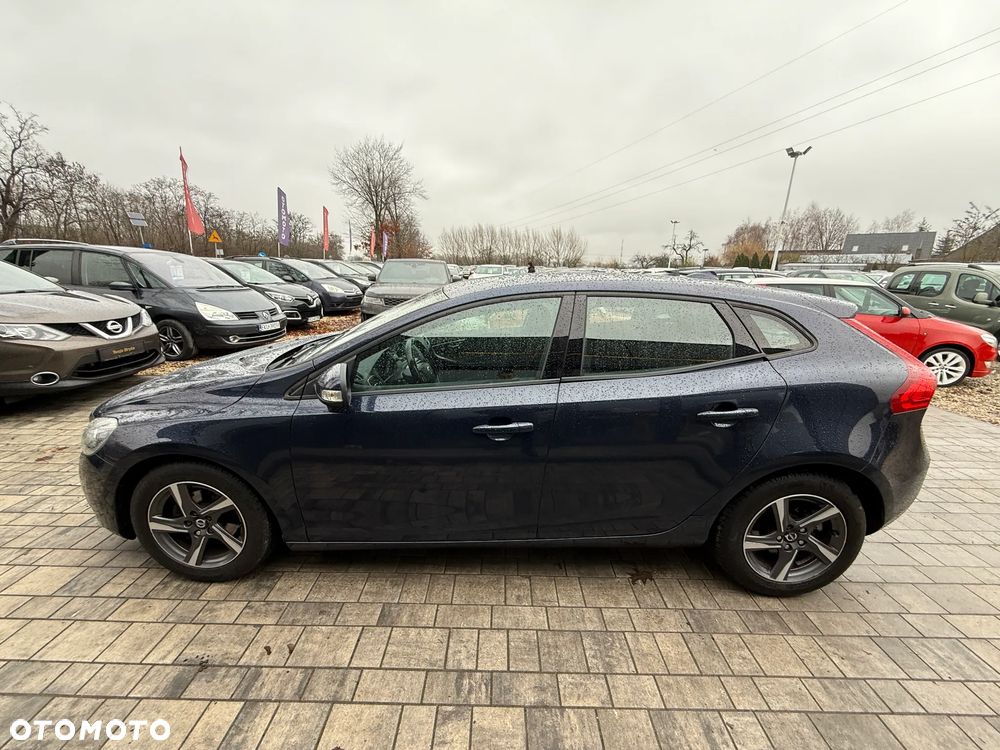 Volvo V40 D2 Kinetic - 13