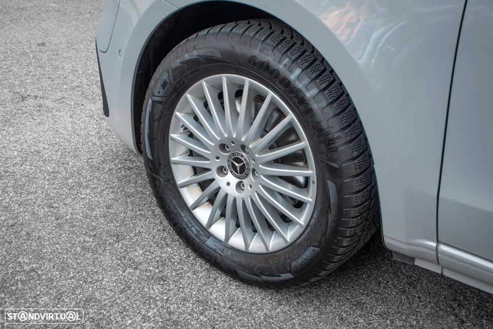 Mercedes-Benz EQV 300 Longa - 4