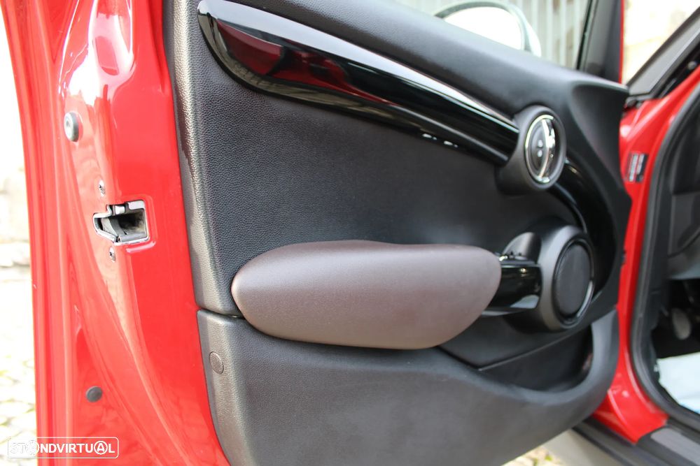 MINI 5 Portas Cooper D 60 Years - 17