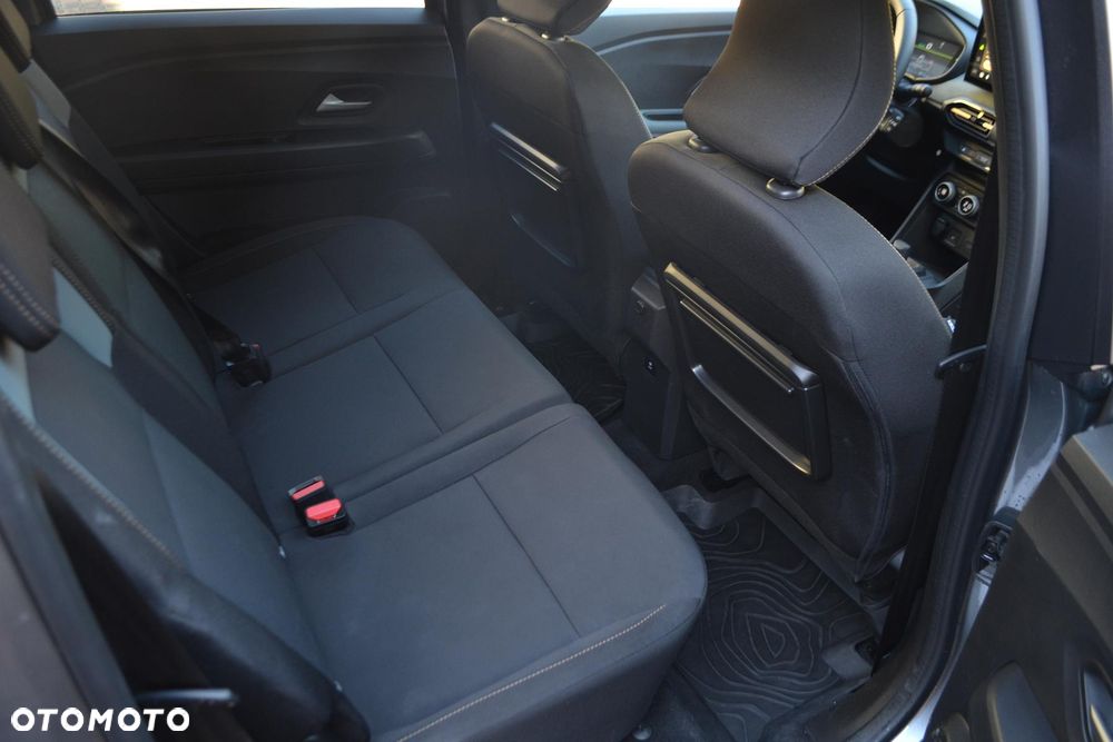 Dacia Jogger 1.8 Full Hybrid 155 Expression MMT 7os - 18