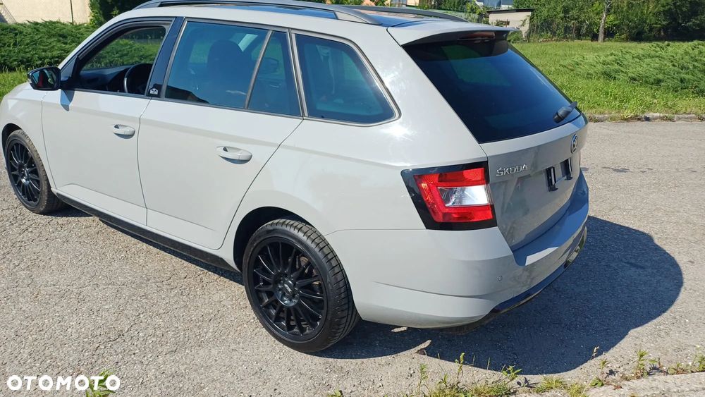 Skoda Fabia 1.2 TSI Monte Carlo DSG - 20