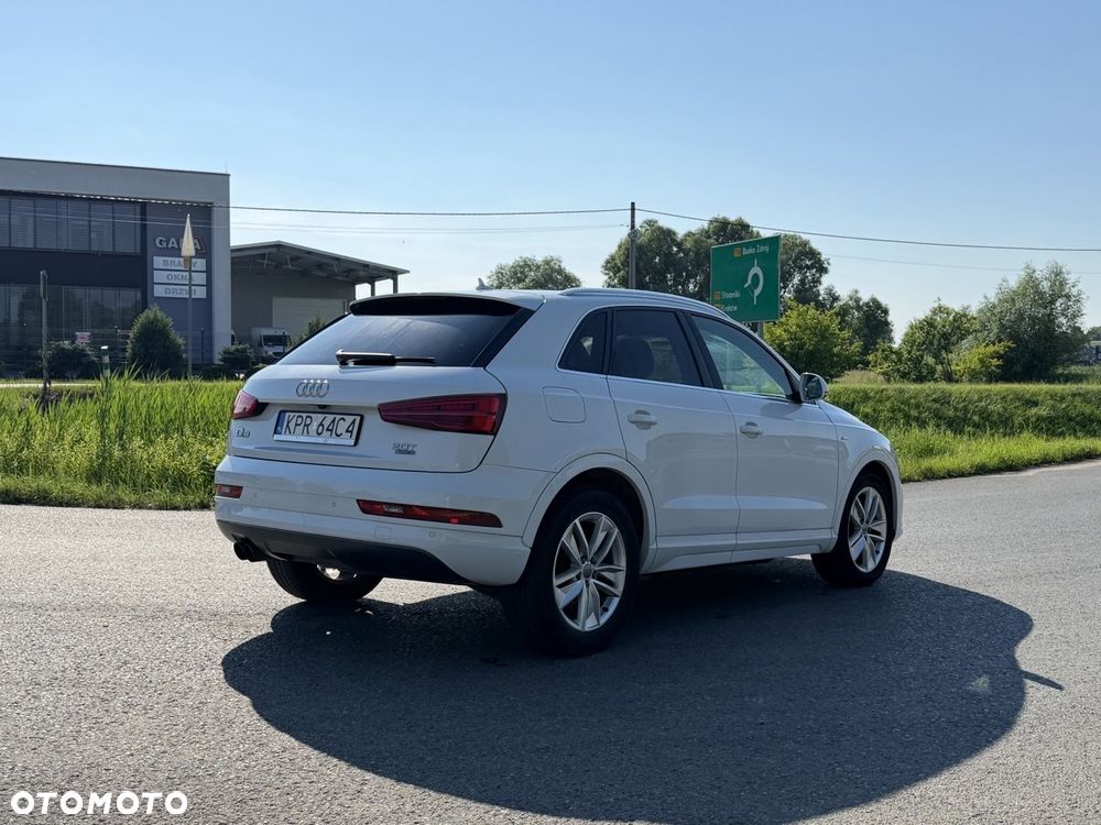 Audi Q3 2.0 TFSI Quattro S tronic sport - 9